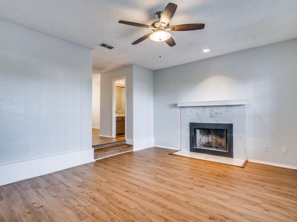 3635  Garden Brook Drive  10100, Farmers Branch Texas 75234