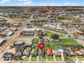 3024  James Avenue , Fort Worth Texas 76110