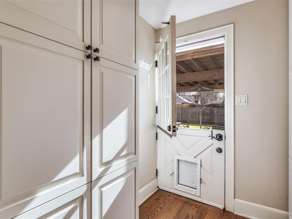 615  Clermont Avenue , Dallas Texas 75223