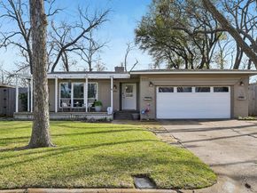 1602  Marshalldale Drive , Arlington Texas 76013