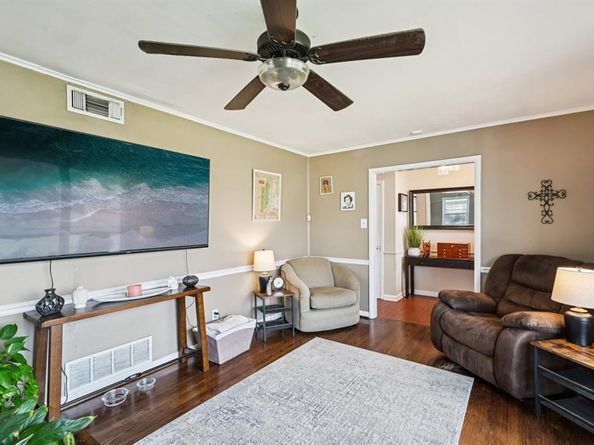 1602  Marshalldale Drive , Arlington Texas 76013