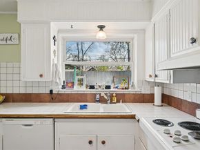 1602  Marshalldale Drive , Arlington Texas 76013