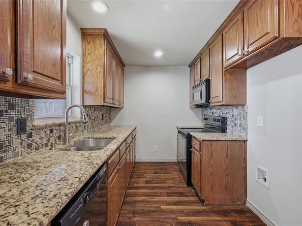 2401  Richmond Drive , Plano Texas 75074