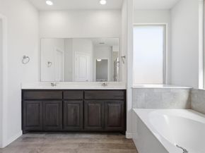 448  Regatta Lane , Azle Texas 76020