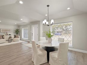 6350  Glennox Lane , Dallas Texas 75214