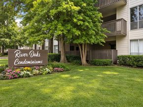 4851  Cedar Springs Road  383, Dallas Texas 75219