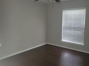 1251 E Pentagon Parkway , Dallas Texas 75216