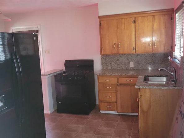 1251 E Pentagon Parkway , Dallas Texas 75216