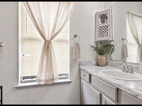 4019  Scarsdale Lane , Dallas Texas 75227