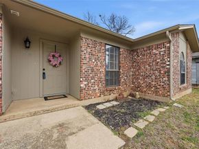 629  Chambers Street , Denton Texas 76205