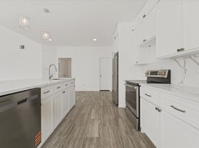 3945  Luke Lane , Carrollton Texas 75007