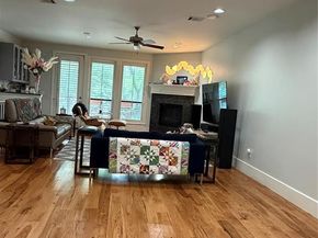 2606  Shelby Avenue  303, Dallas Texas 75219