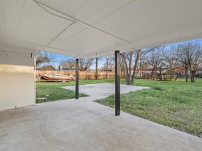 909  Linville Lane , Everman Texas 76140