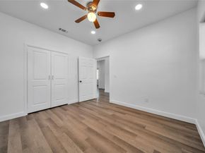 2406  Naoma Street , Dallas Texas 75241