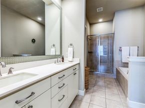 7333  Valley View Lane  304, Dallas Texas 75240