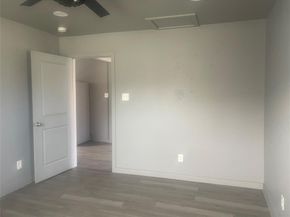 328 S Main Street , Cedar Hill Texas 75104