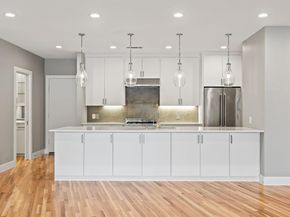 3866  Lively Lane , Dallas Texas 75220