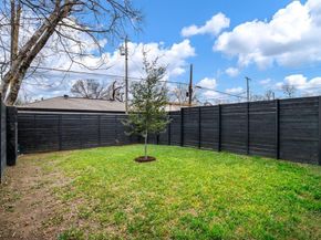 805 S Glasgow  , Dallas Texas 75223