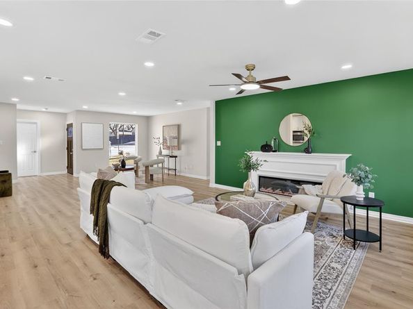 7003  Lindsley Avenue , Dallas Texas 75223