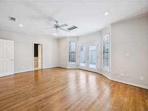 4511  Gilbert Avenue  103, Dallas Texas 75219