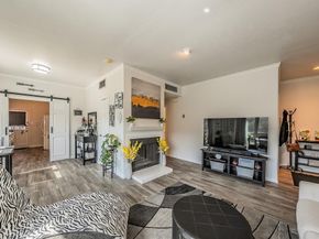 4415  Bellaire Drive S 203S, Fort Worth Texas 76109