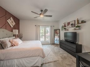 4415  Bellaire Drive S 203S, Fort Worth Texas 76109