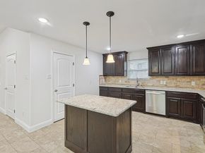 901  Highwoods Trail , Fort Worth Texas 76112