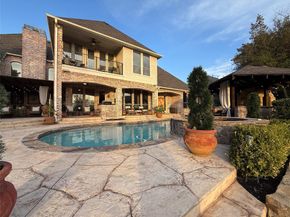 1919  Kings Pass , Heath Texas 75032