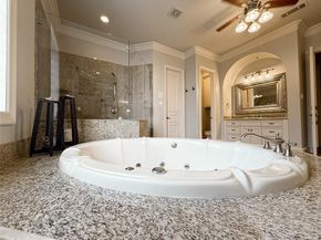 1919  Kings Pass , Heath Texas 75032