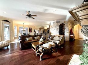 1919  Kings Pass , Heath Texas 75032