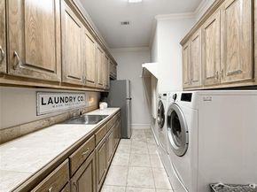 1919  Kings Pass , Heath Texas 75032