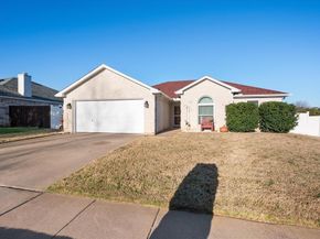 1100  Fawn Meadow Trail , Kennedale Texas 76060