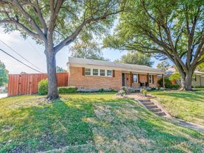 806  Knott Place , Dallas Texas 75208
