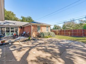 806  Knott Place , Dallas Texas 75208