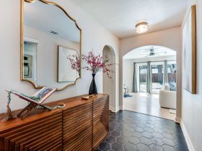 806  Knott Place , Dallas Texas 75208