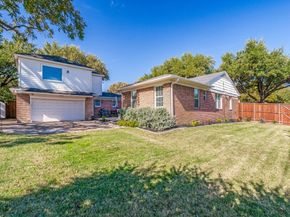 806  Knott Place , Dallas Texas 75208