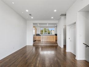 804  Haskell Street , Fort Worth Texas 76107