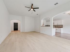 2718  Mossglen Drive , Dallas Texas 75227