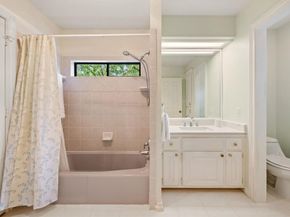 1349  Lakeview Drive , Southlake Texas 76092
