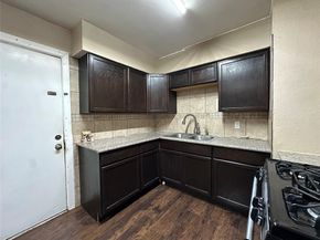 4156  Daniel Lane , Lancaster Texas 75134