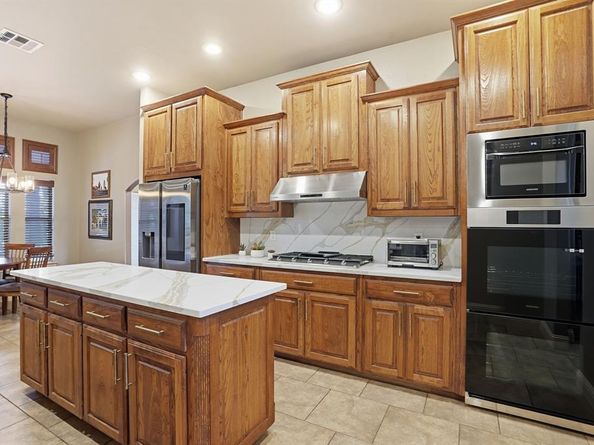 700  Briar Ridge Drive , Keller Texas 76248