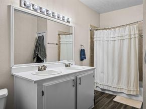 5802  Richmond Avenue , Dallas Texas 75206