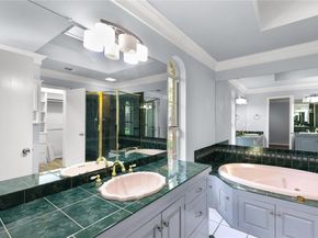 1109  Pine Ridge Drive , Azle Texas 76020