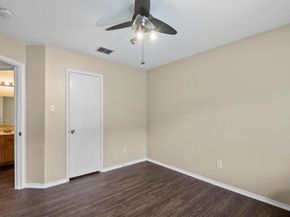 5589  Hunters Bend Lane , Dallas Texas 75249