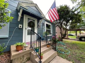 1420  Lawrence Road , River Oaks Texas 76114