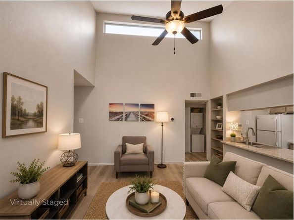 5750  Phoenix Drive  22, Dallas Texas 75231