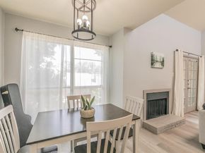 5750  Phoenix Drive  22, Dallas Texas 75231