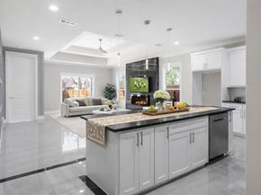 3105  Crossman Avenue , Dallas Texas 75212