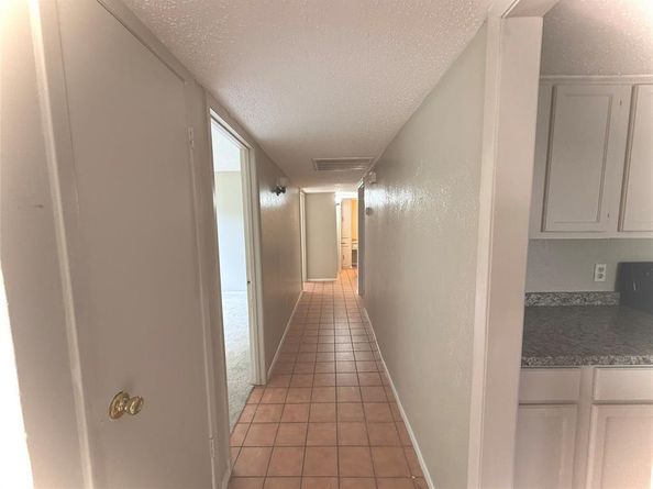 8560  Park Lane  127 Unit 29, Dallas Texas 75231