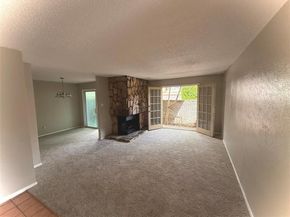 8560  Park Lane  127 Unit 29, Dallas Texas 75231